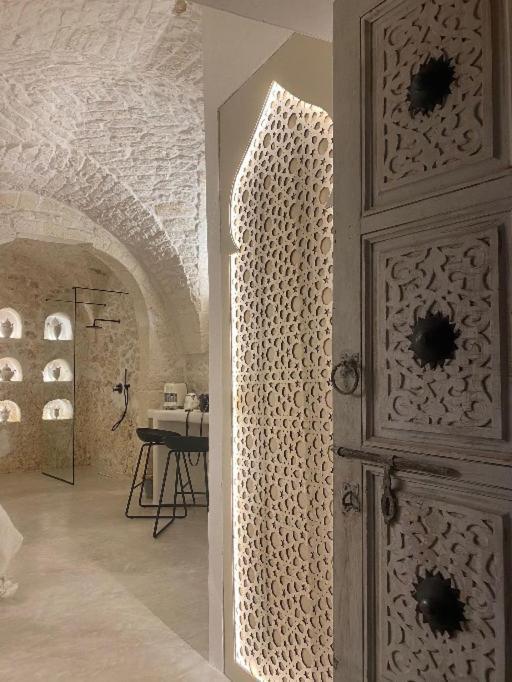 Alesia Luxury Cave Bed & Breakfast Ostuni Exterior photo